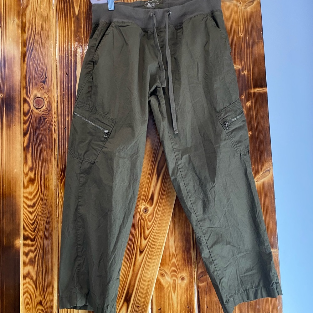 Bass Capri pants size m